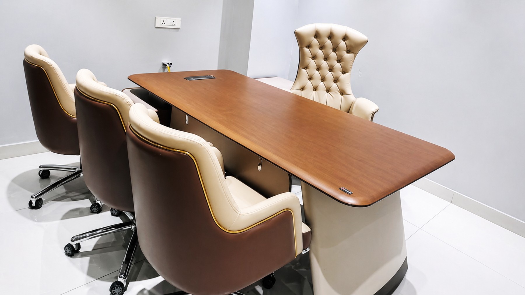 MD cabin at Covibe Coworking Space Ameerpet with private executive seating